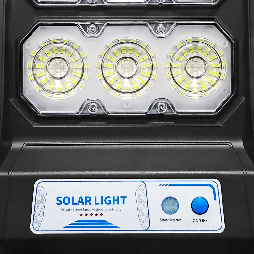Foco LED con panel solar y control remoto